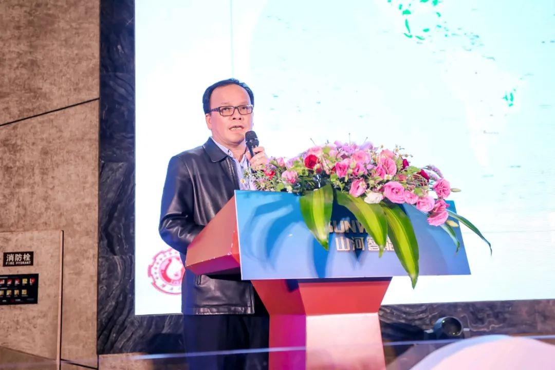 饕餮盛宴！8188cc威尼斯智能?建华建材预制桩施工装备与手艺交流会盛大召开