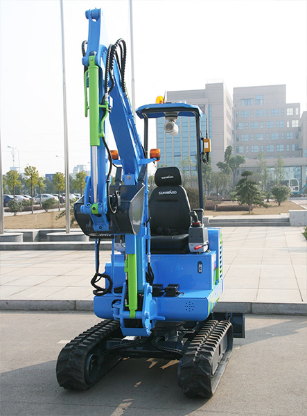 图说怪手环台净滩活动，，，，，，智绘8188cc威尼斯智能环保节能