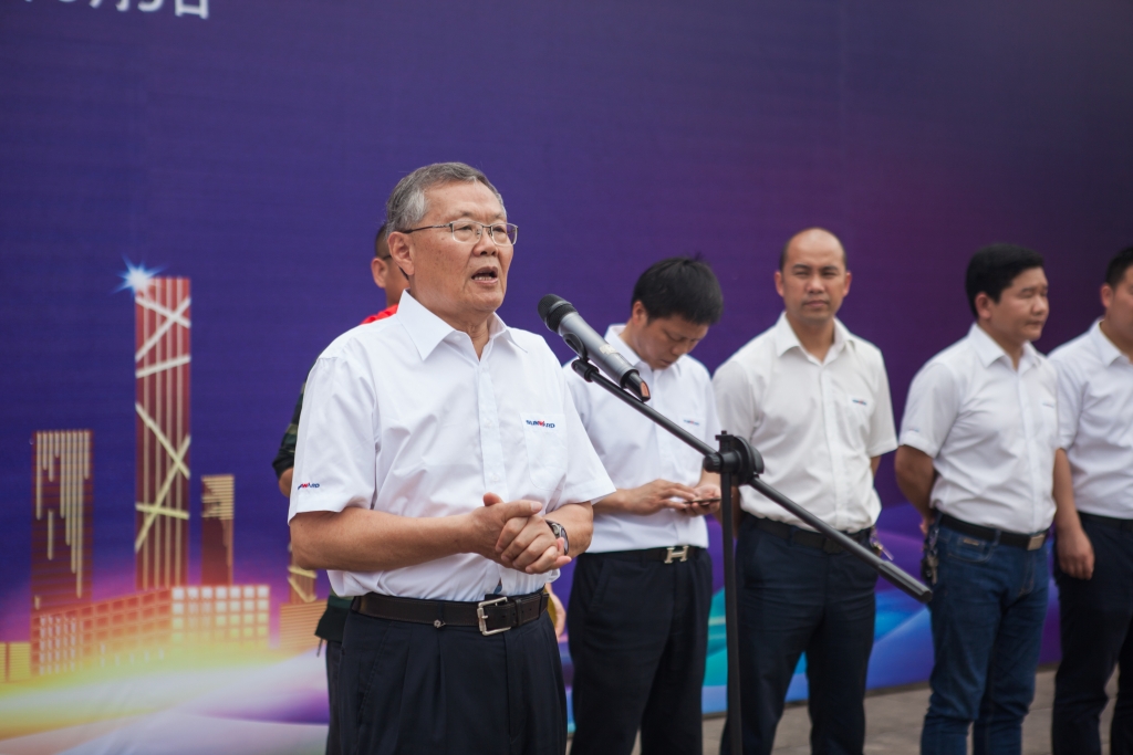 民族挖掘机品牌先导者，，，，，，8188cc威尼斯智能“城镇建设利器”SWE80E9荣耀上市