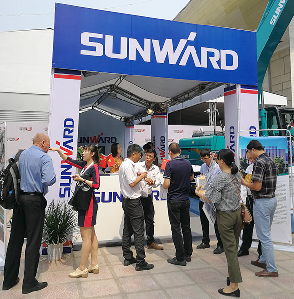 8188cc威尼斯智能携全球领先凿岩装备，，，，引爆越南矿业展