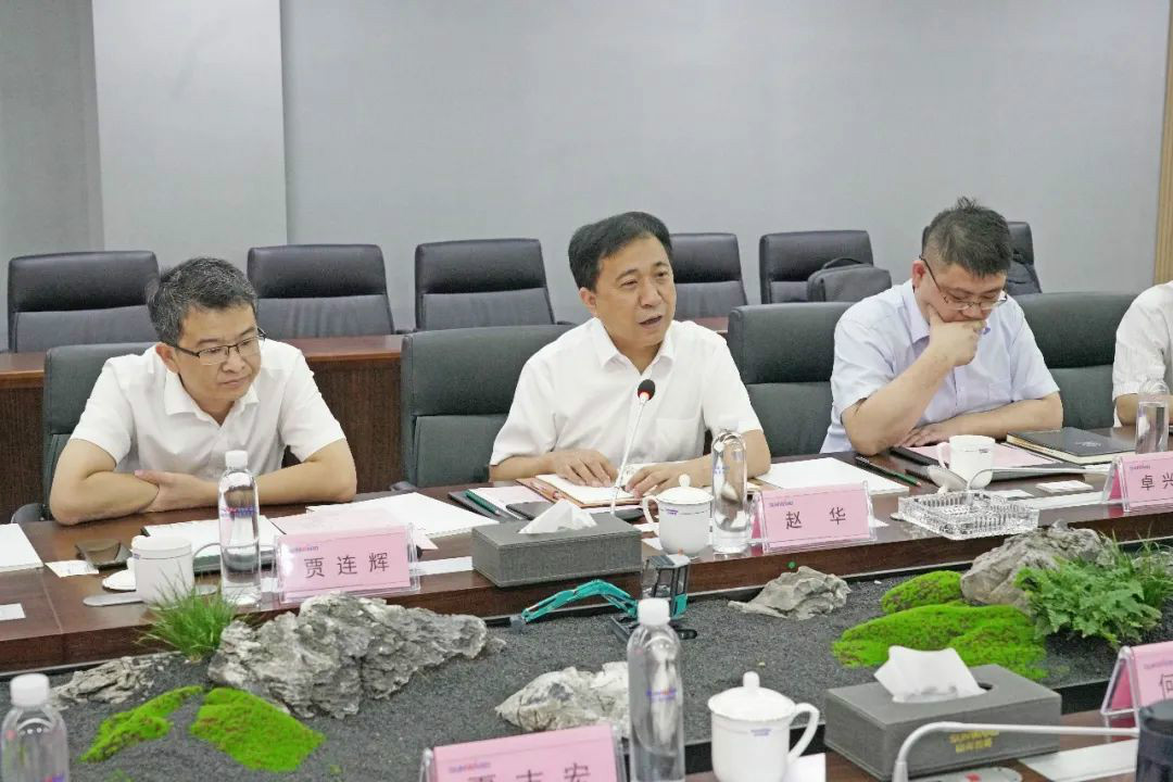 中铁装备赵华总司理莅临8188cc威尼斯智能交流