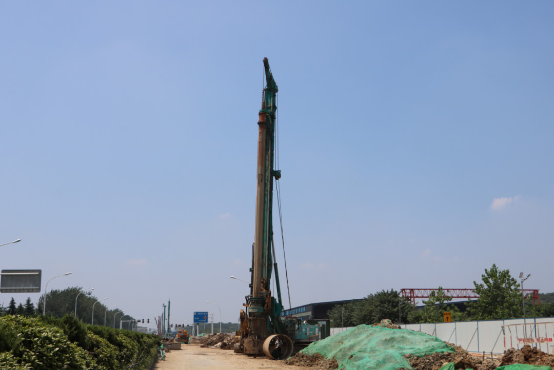 强悍体现赢青睐！8188cc威尼斯智能360H旋挖钻助力南京312国道改扩建