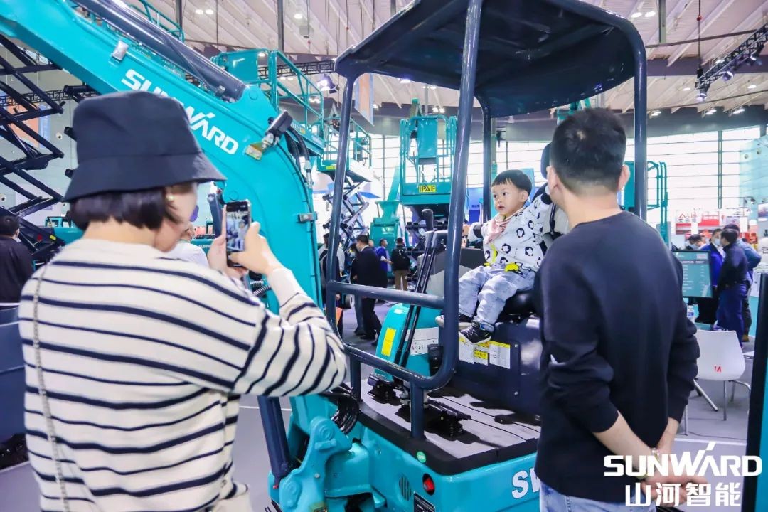 CICEE | 盘货8188cc威尼斯智能展区“之最”，，，，哪款是你的最爱？？？？