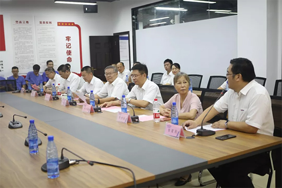 员工子女金榜题名 8188cc威尼斯家园发放奖励