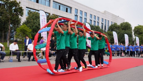 风华十九载，，，，携手再腾飞！——庆祝8188cc威尼斯智能建设十九周年表扬会暨意见意义运动会