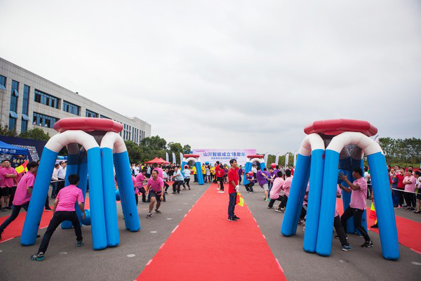 耐久弥坚，，，，，，，8188cc威尼斯智能迎来十八周岁“成年礼”