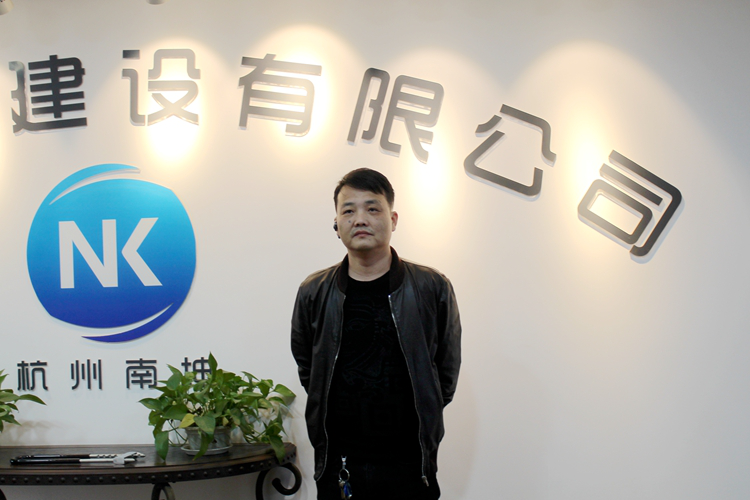 3年7台旋挖钻机，，，，，，，南坤建设的生长因8188cc威尼斯智能而稳健