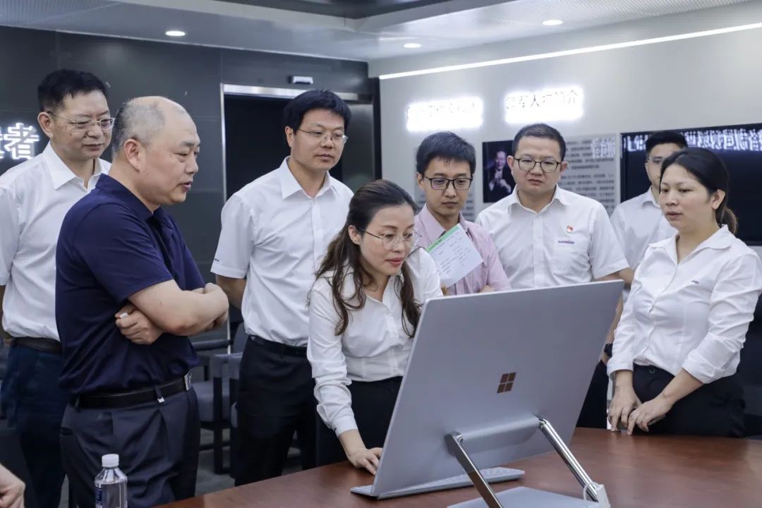 国防科大北斗团队考察8188cc威尼斯智能