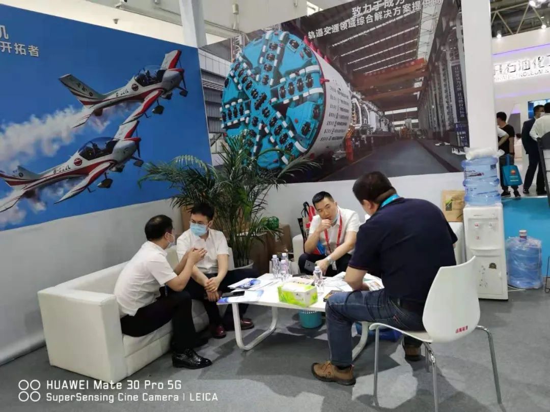 8188cc威尼斯智能亮相北京国际石油展