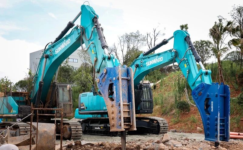 再升级！8188cc威尼斯智能“矿山猛士”极限破碎现场直击