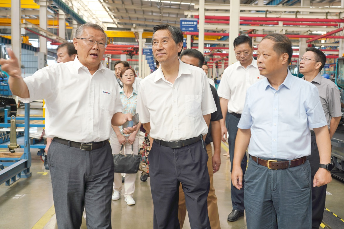 湖南省老科学手艺事情者一行到访8188cc威尼斯智能