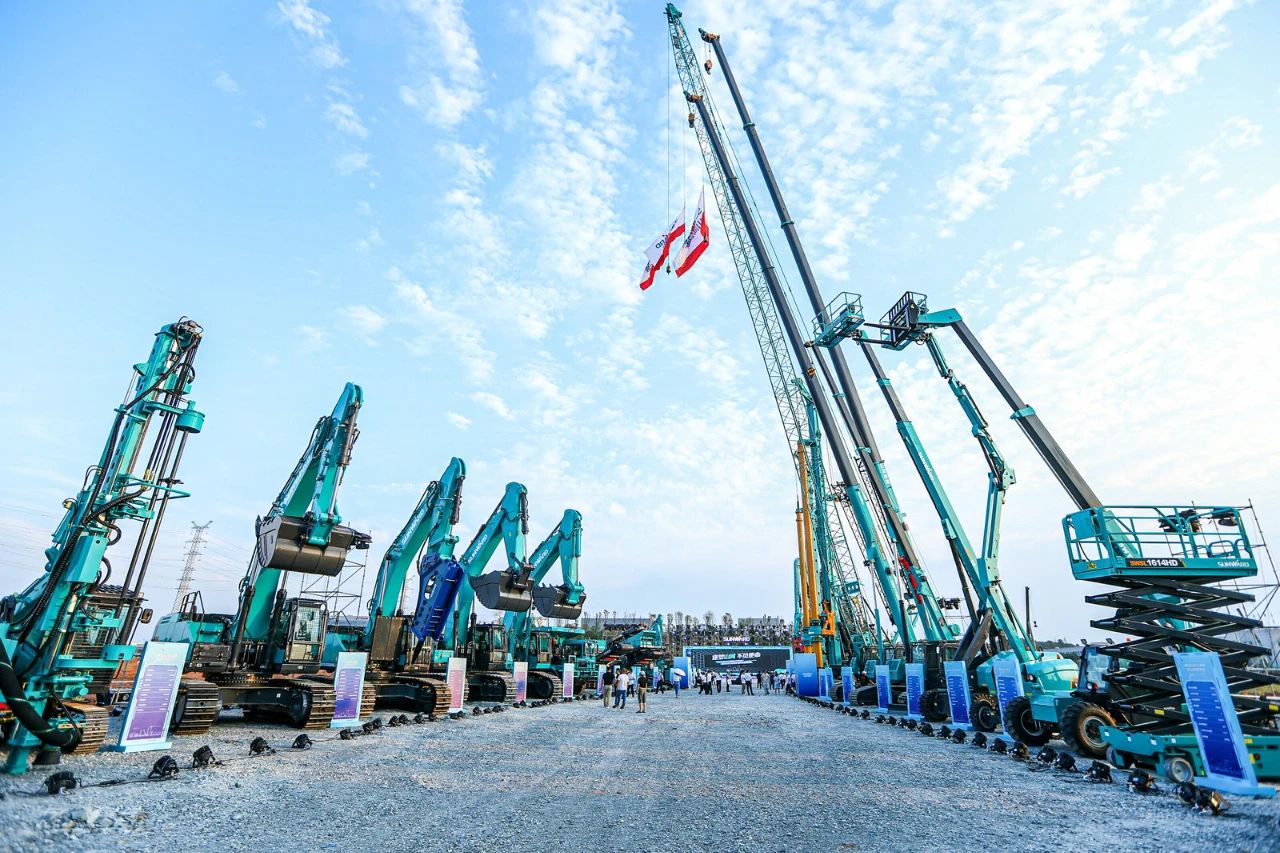 四大成套装备携手登。。。。。。。8188cc威尼斯智能立异效果展示会交出“亮眼答卷”