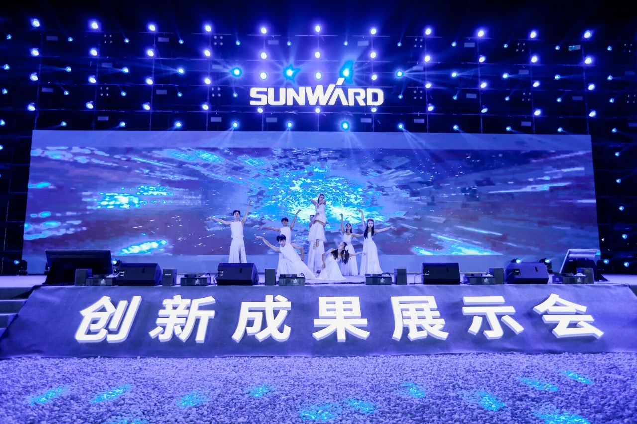 逛展超热闹！8188cc威尼斯智能效果展示会高能名时势来袭