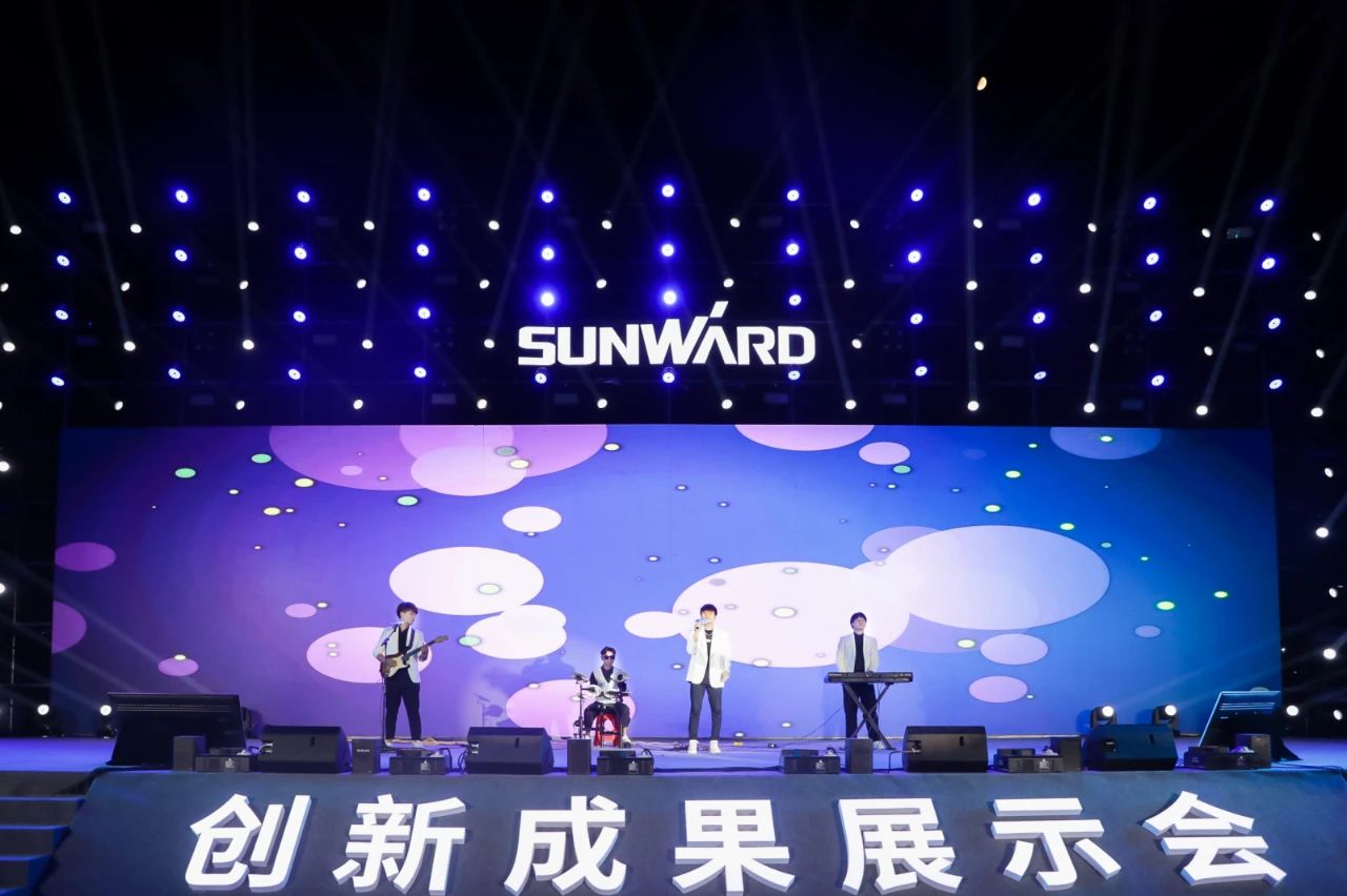 逛展超热闹！8188cc威尼斯智能效果展示会高能名时势来袭