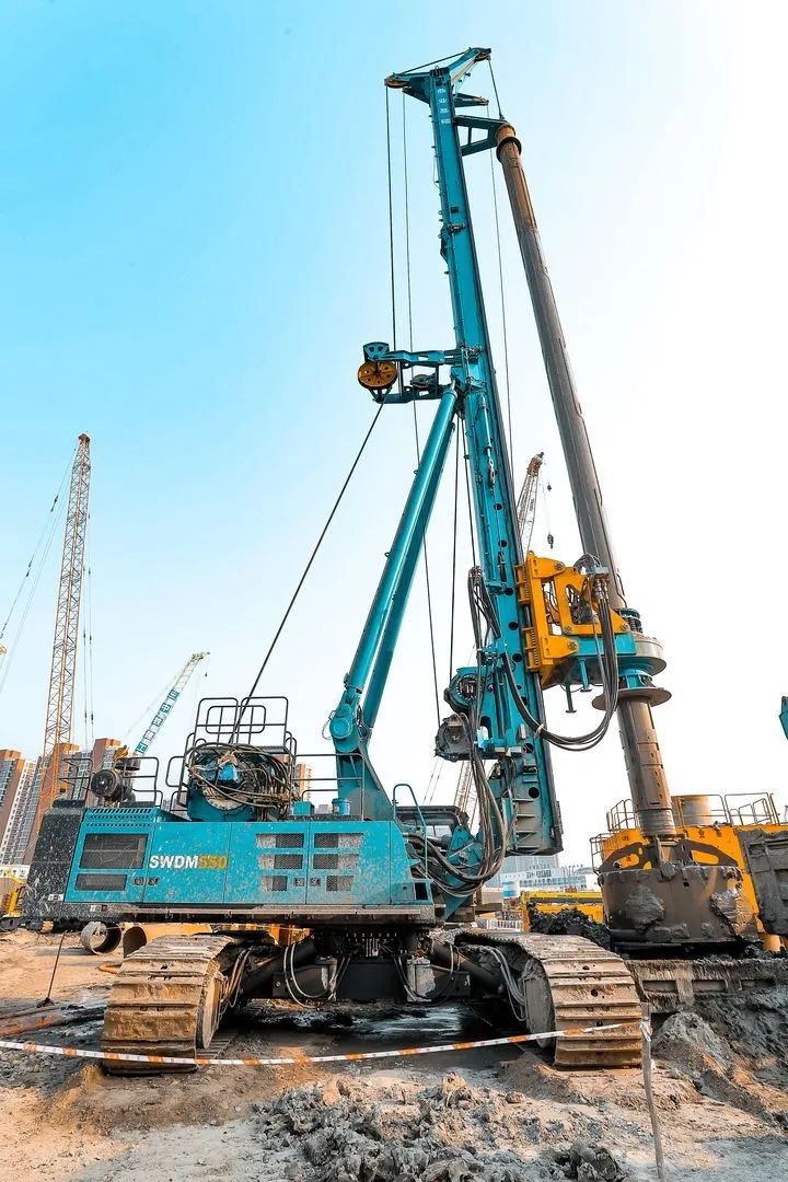 大国重器！8188cc威尼斯智能超等装备助力北京都会副中心综合交通枢纽站建设