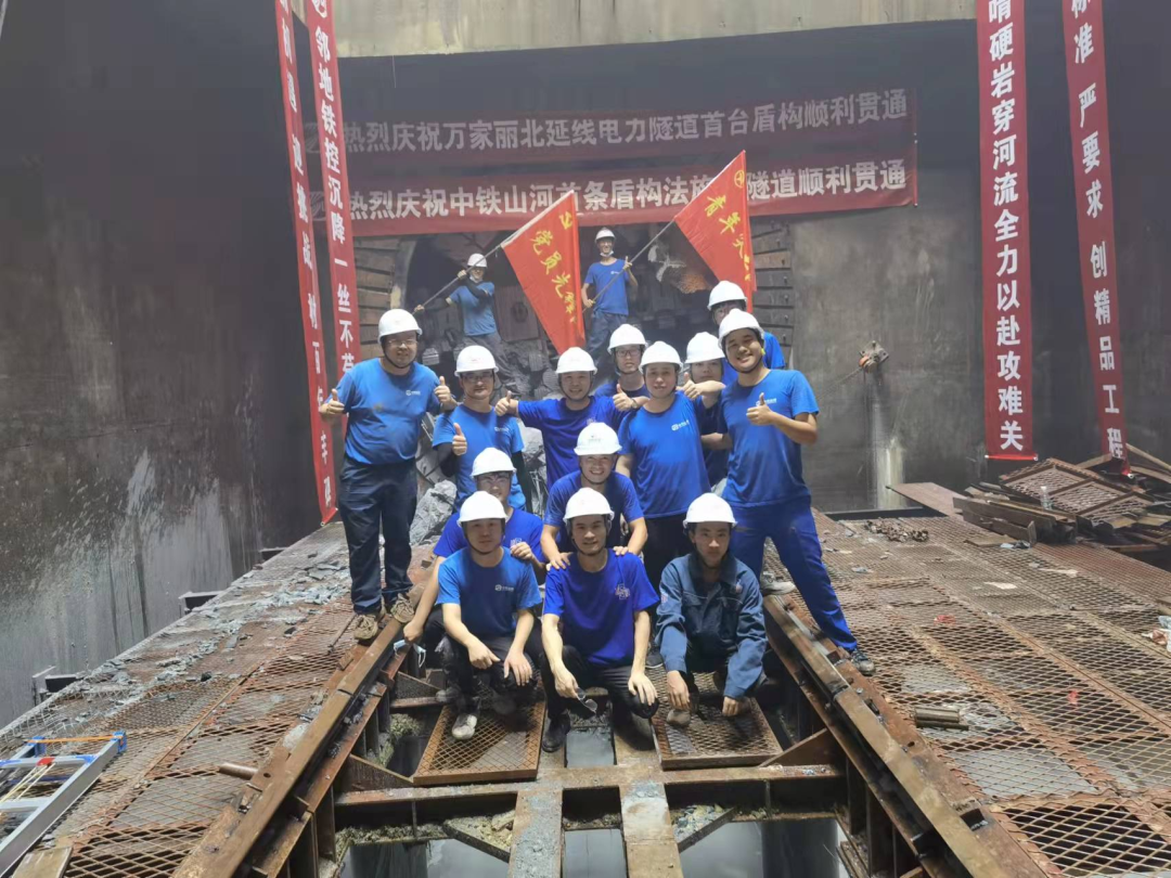 历时424天，，，，，创下最高纪录！万家丽快速化刷新北延线（含电力隧道）全线意会