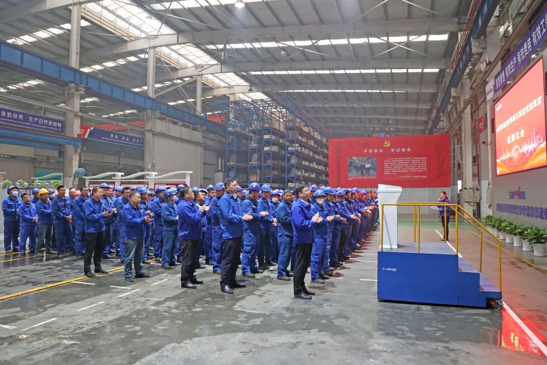 向模范学习！8188cc威尼斯智能56名职工受到职工职业手艺竞赛表扬