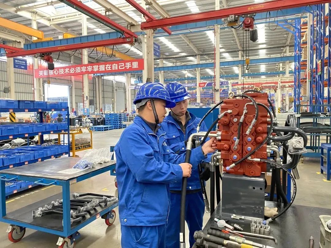 《湖南教育》：探索18年，，，，，，8188cc威尼斯智能找到校企相助共赢的谜底