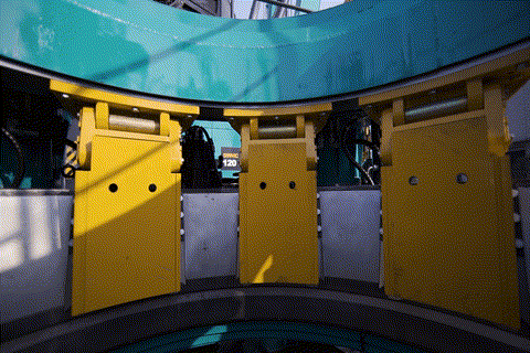 清静高效更环保！8188cc威尼斯智能全回转全套管施工再添新利器