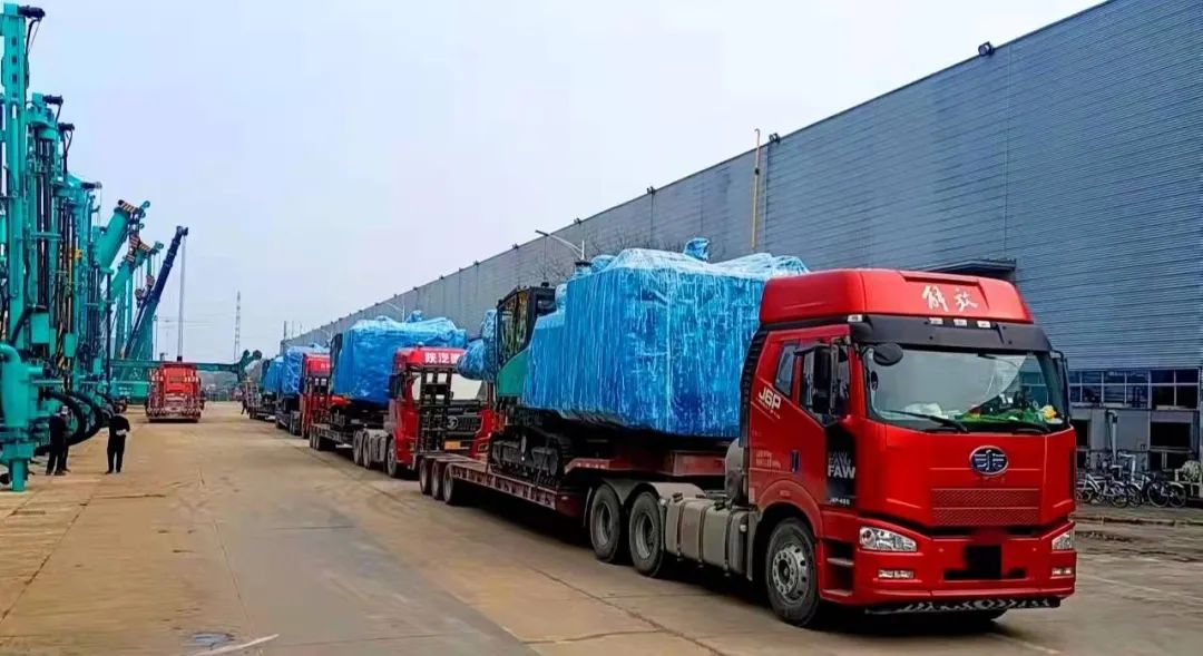 开门红！8188cc威尼斯智能凿岩装备实现新年首单发货