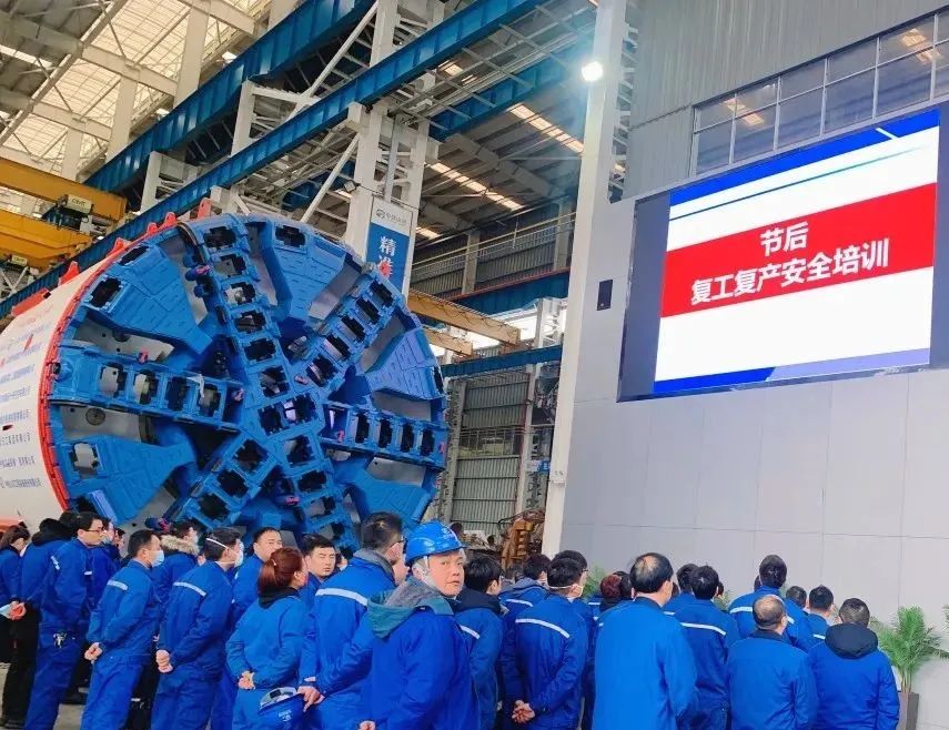 直击生产一线！中铁8188cc威尼斯复工复产忙