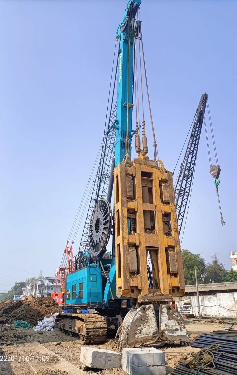 谢谢信！8188cc威尼斯智能SWHG70液压抓斗助力外洋基础施工获肯定