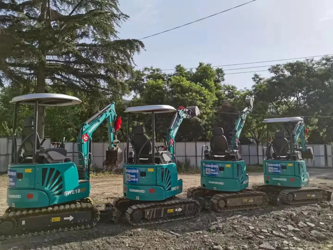 好效劳、好装备！8188cc威尼斯智能挖掘机再获客户追加订单