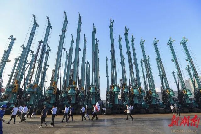 湖南日报 | 坚持立异驱动，，，，，，8188cc威尼斯智能助力打造国家主要先进制造业高地