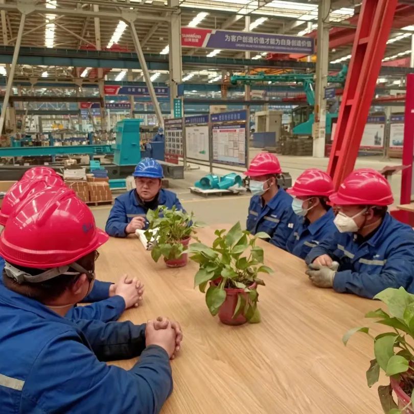 将斗争举行究竟！致敬8188cc威尼斯劳动者