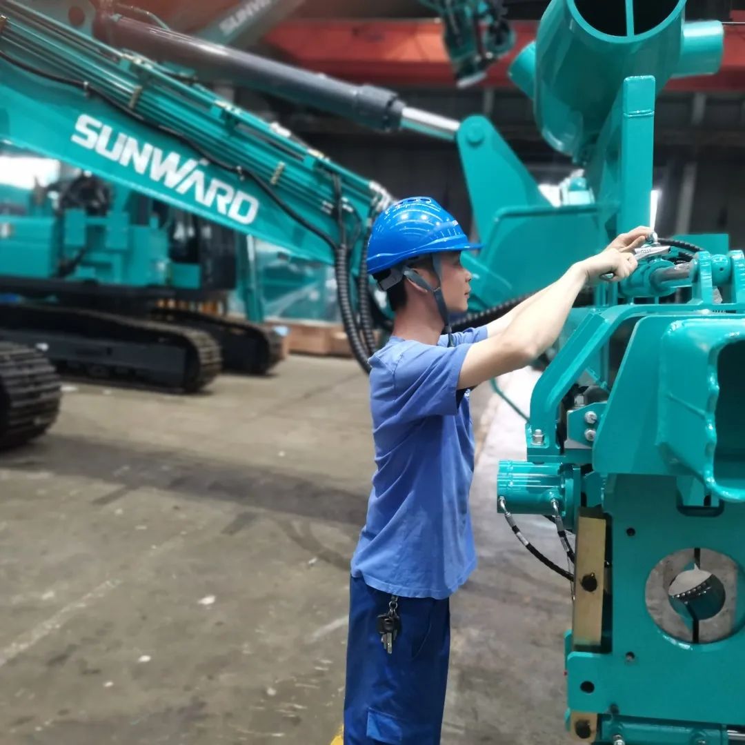 将斗争举行究竟！致敬8188cc威尼斯劳动者