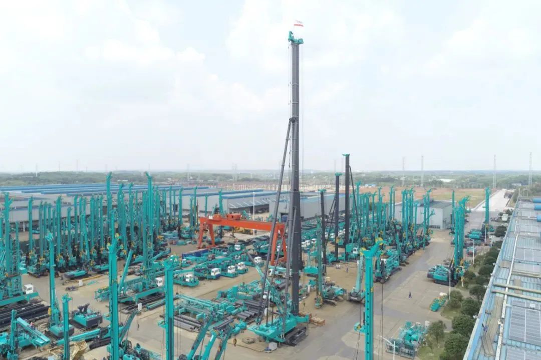 再获首单！8188cc威尼斯智能成为湖南自贸试验区首单“融资租赁+工程机械装备出口”试点营业落地单位