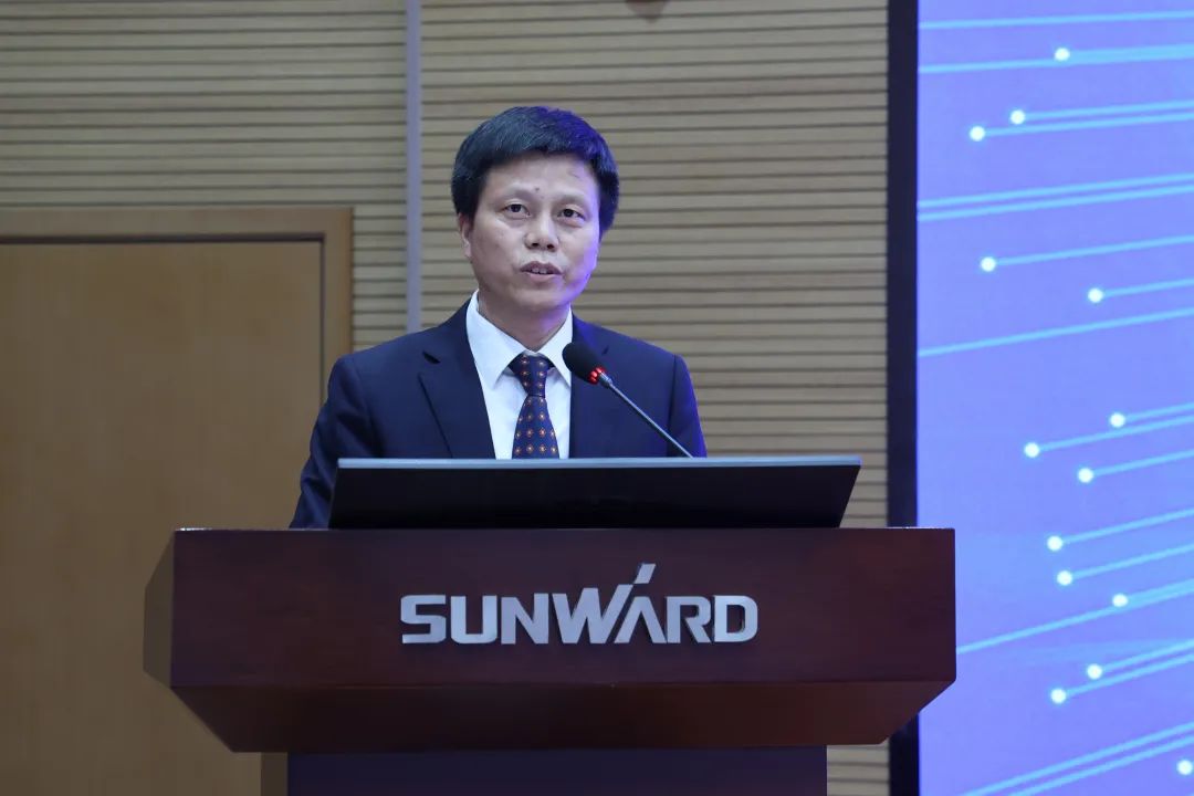 立异引领，，，智造未来！“2022院士专家长沙行”高端装备高质量生长钻研会盛大举行