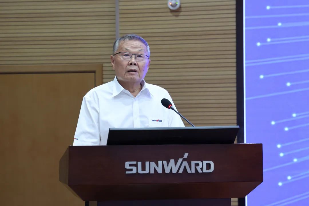 立异引领，，，智造未来！“2022院士专家长沙行”高端装备高质量生长钻研会盛大举行