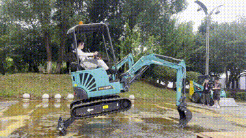 “太绝了！”8188cc威尼斯智能代表长沙精彩亮相湖南省第一届职业手艺大赛特技绝活展演