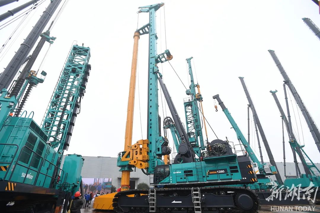 湖南日报 | 8188cc威尼斯智能：立异“8188cc威尼斯”好景物