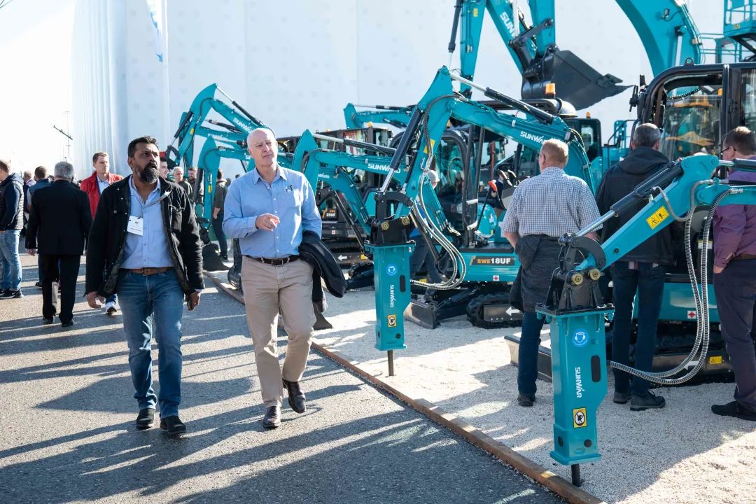 Bauma 2022 | 一组火热现场图带您重温8188cc威尼斯智能德国宝马展之旅