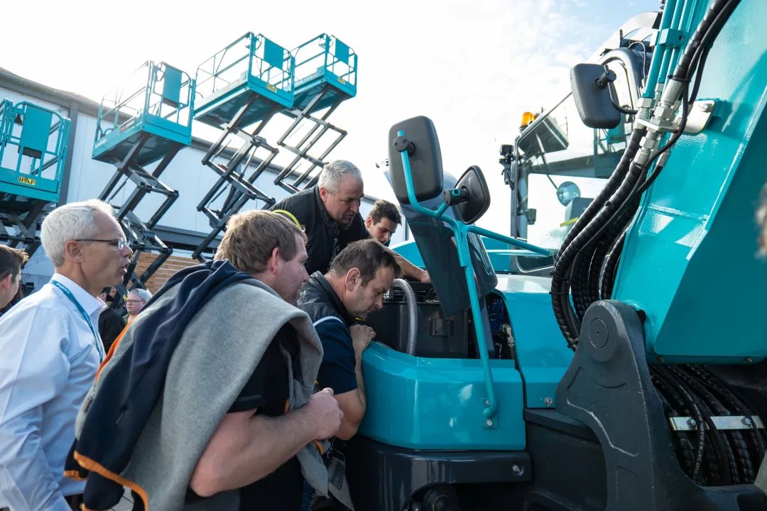 Bauma 2022 | 一组火热现场图带您重温8188cc威尼斯智能德国宝马展之旅