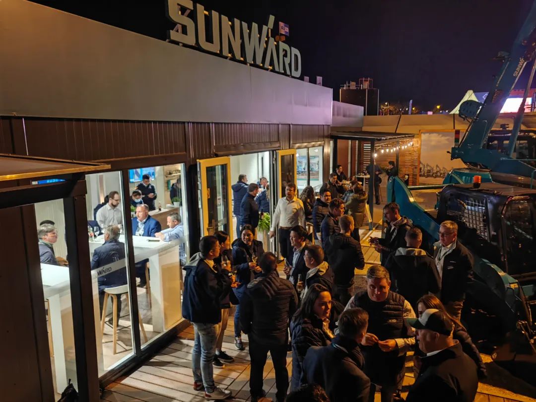 Bauma 2022 | 一组火热现场图带您重温8188cc威尼斯智能德国宝马展之旅