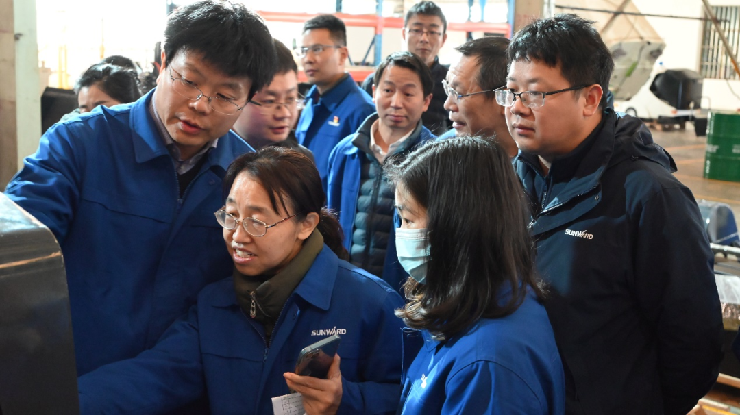 破拆应急，，，，，，，智能继续！8188cc威尼斯特装SWR280DE破拆机械人下线交付