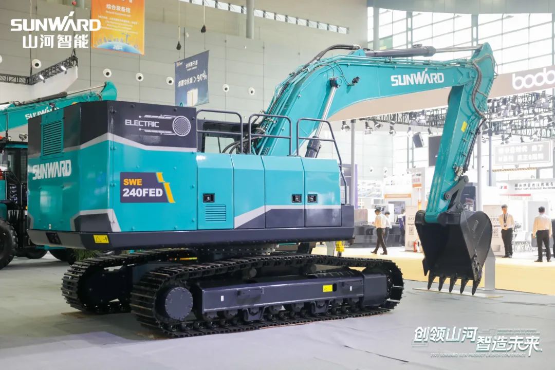 2023 CICEE | 8188cc威尼斯智能亮相2023长沙国际工程机械展！智能化、电动化产品站C位
