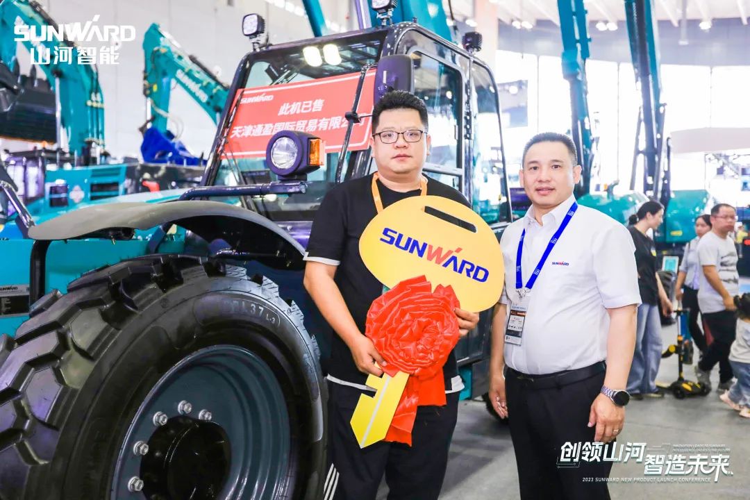 聚焦电动化、智能化！8188cc威尼斯智能全系列高空机械产品亮相长沙展