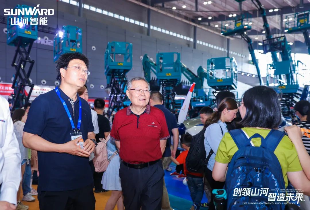 2023 CICEE | 全球工程机械盛会完善落幕！8188cc威尼斯智能交出闪亮答卷