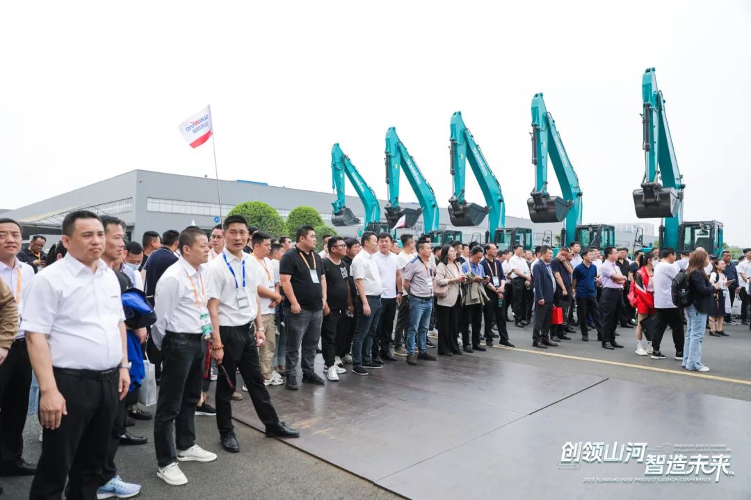 2023 CICEE | 全球工程机械盛会完善落幕！8188cc威尼斯智能交出闪亮答卷