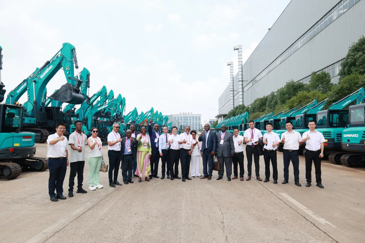 中非经贸展览会圆满落幕，，，，，8188cc威尼斯智能续写对非相助新篇