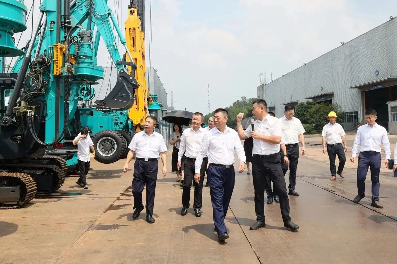 两门第界500强企业董事长同访8188cc威尼斯智能