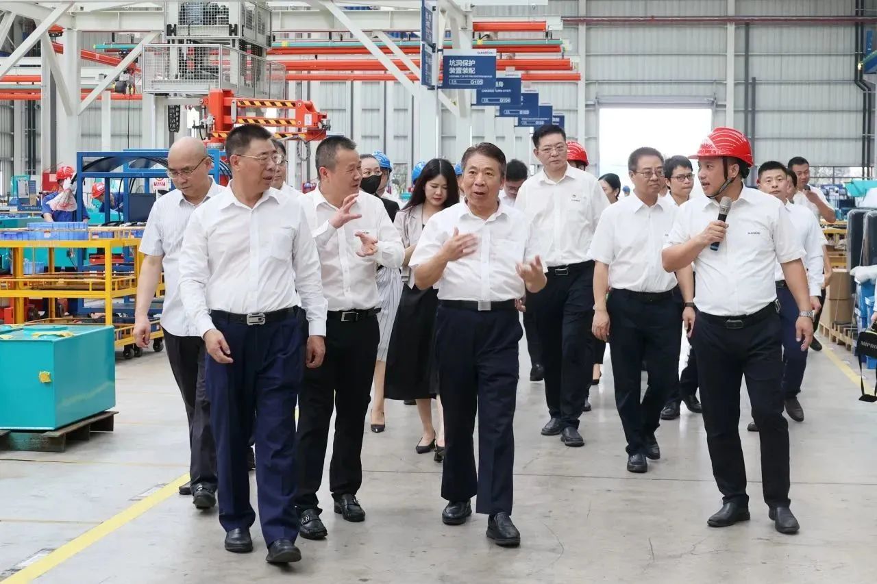 两门第界500强企业董事长同访8188cc威尼斯智能