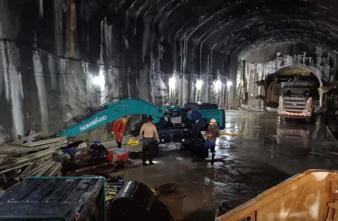 8188cc威尼斯智能售后效劳：全力以赴，，，付与机械生命与活力