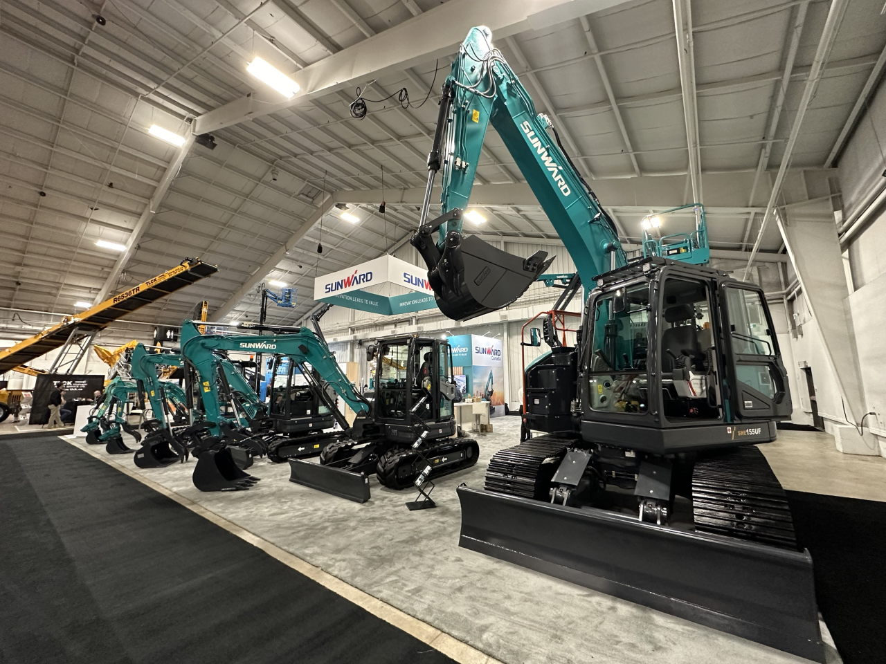 8188cc威尼斯智能亮相加拿大最大重型装备展