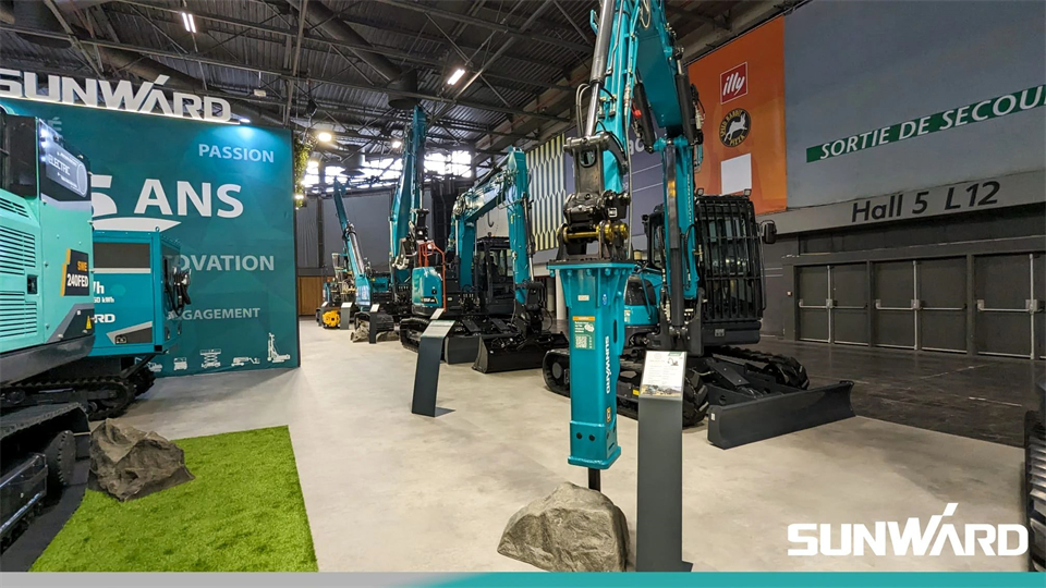 8188cc威尼斯智能携立异效果亮相2024年法国巴黎工程机械展