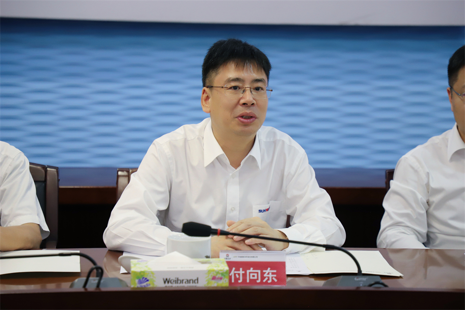 “双向奔赴 相助共赢”8188cc威尼斯智能与中钨高新签署战略相助协议